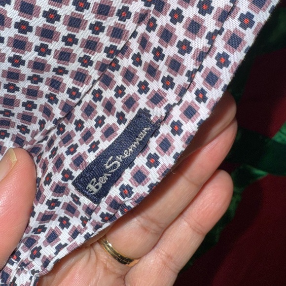 Ben Sherman Men's Black and White Checkered Button Down Shirt - Picture 4 of 10